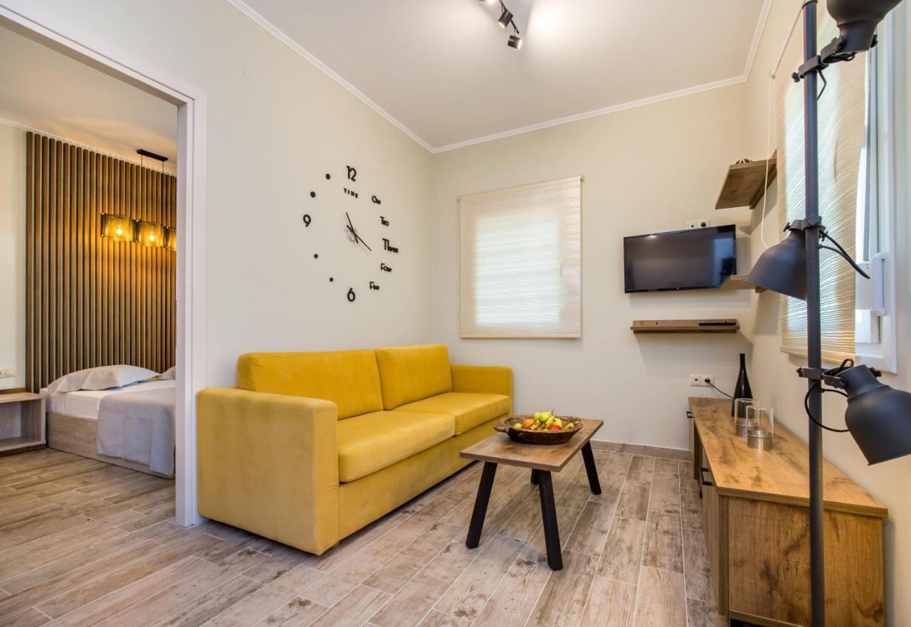 Villa 4 You Iliopetra Skala Sotiros Buitenkant foto