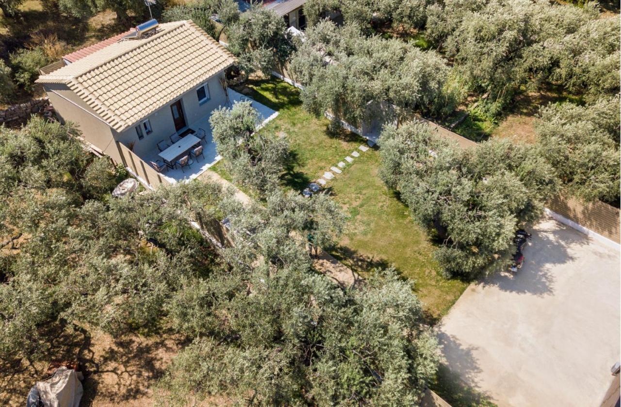 Villa 4 You Iliopetra Skala Sotiros Buitenkant foto