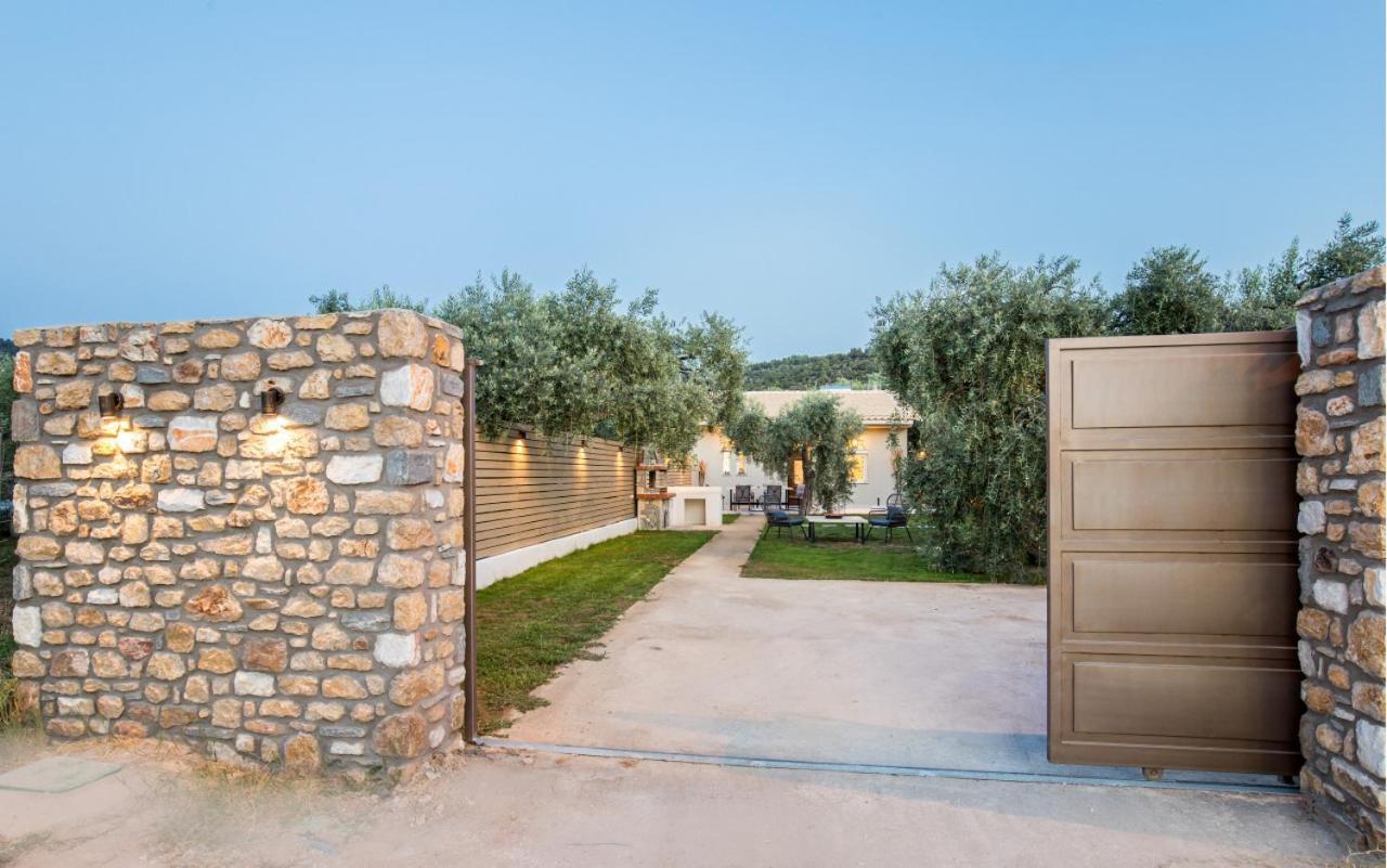 Villa 4 You Iliopetra Skala Sotiros Buitenkant foto