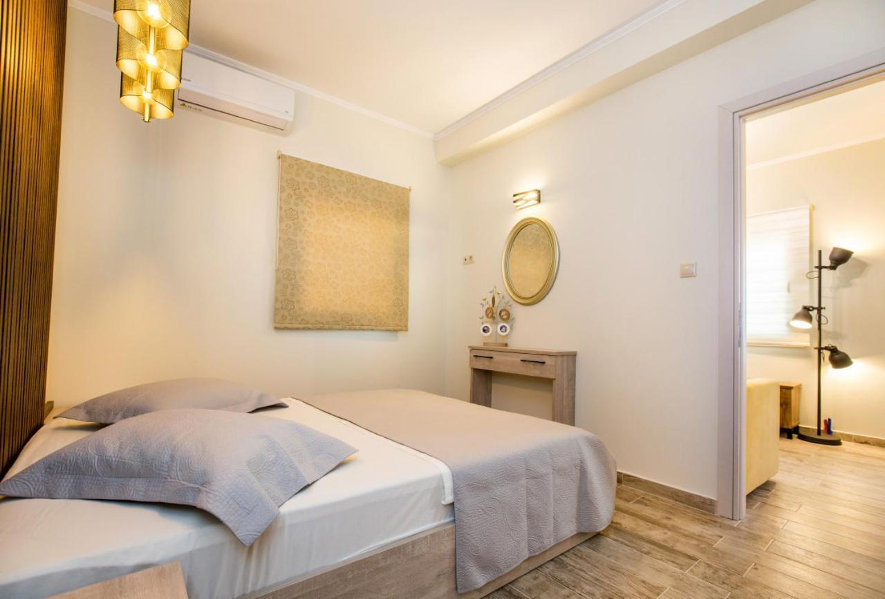 Villa 4 You Iliopetra Skala Sotiros Buitenkant foto
